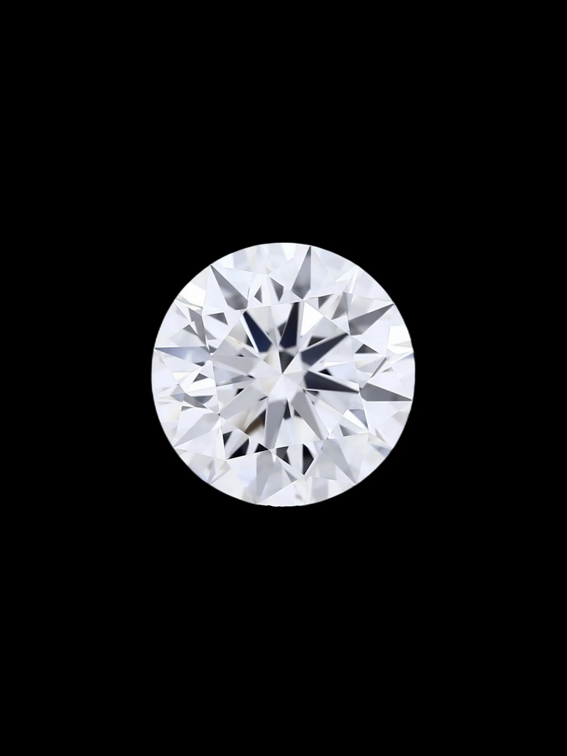 Round brilliant Ultra-Ideal™ cut diamond showing hearts-and-arrows optical symmetry
